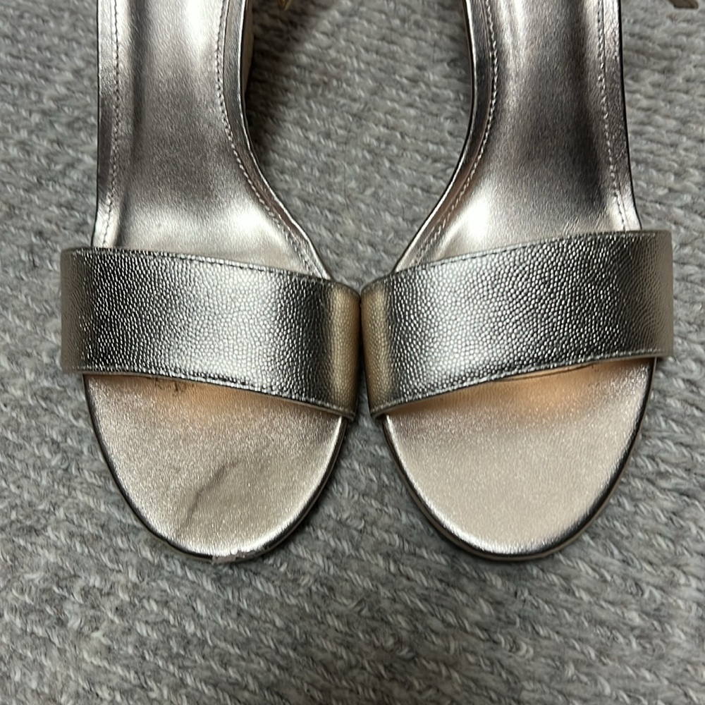 Lilly Pulitzer wedge sandal - Picture 3 of 5